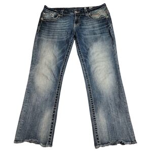 Miss Me Mid-Rise Cropped Jeans | Size 32